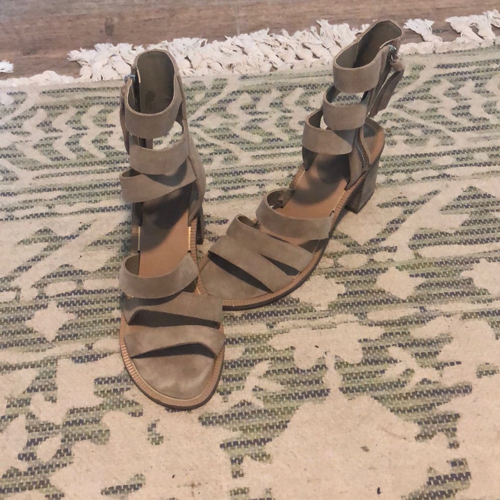 Marc Fisher gladiator heels